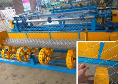 Chine Le PVC câblent durée de vie de la machine 380V 11KW de maille de machine de barrière de maillon de chaîne la longue fournisseur